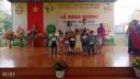 Tặng quà học sinh.jpg - 